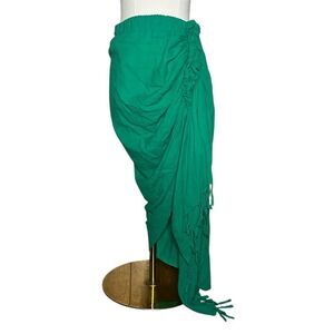 Just Be Queen Green Tulum Skirt Size M Linen Fringe Trim Elastic Resortwear